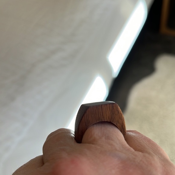 New Wood Ring Size 8 - Picture 3 of 5